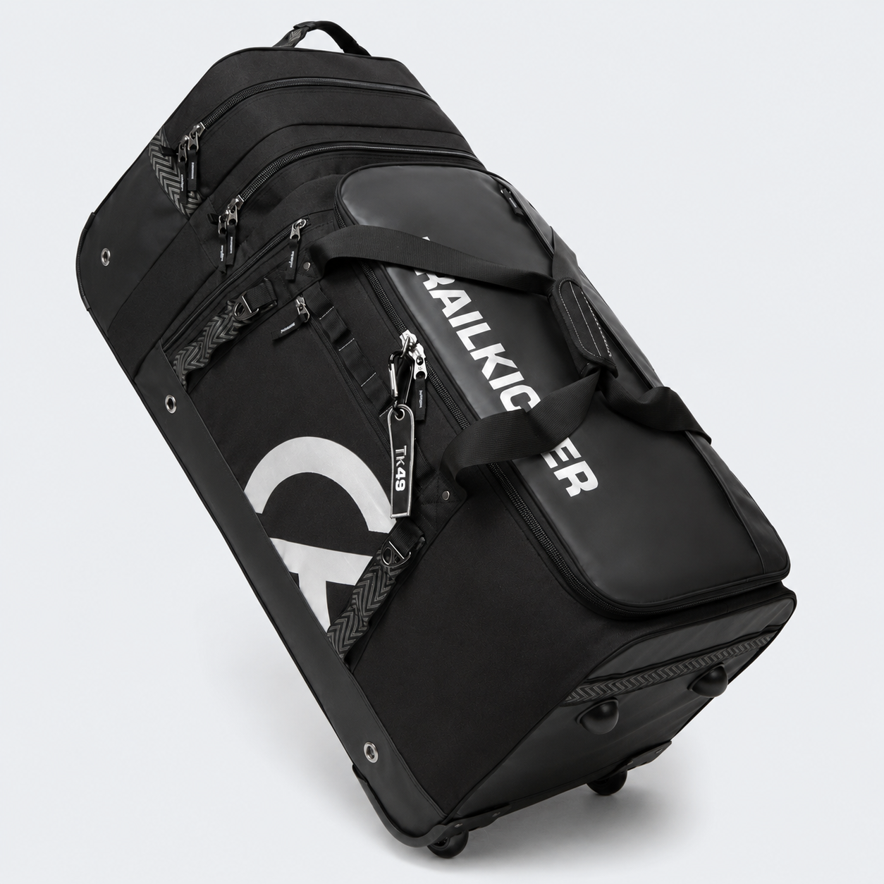 TRAILKICKER 36" Power Wheeled Ice Hockey Equipment Bag, 160L, Black - Image 4